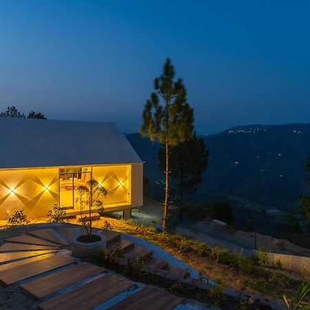 Stayvista At Luna Nova With Outdoor Pool - Ranikhet Exteriér fotografie