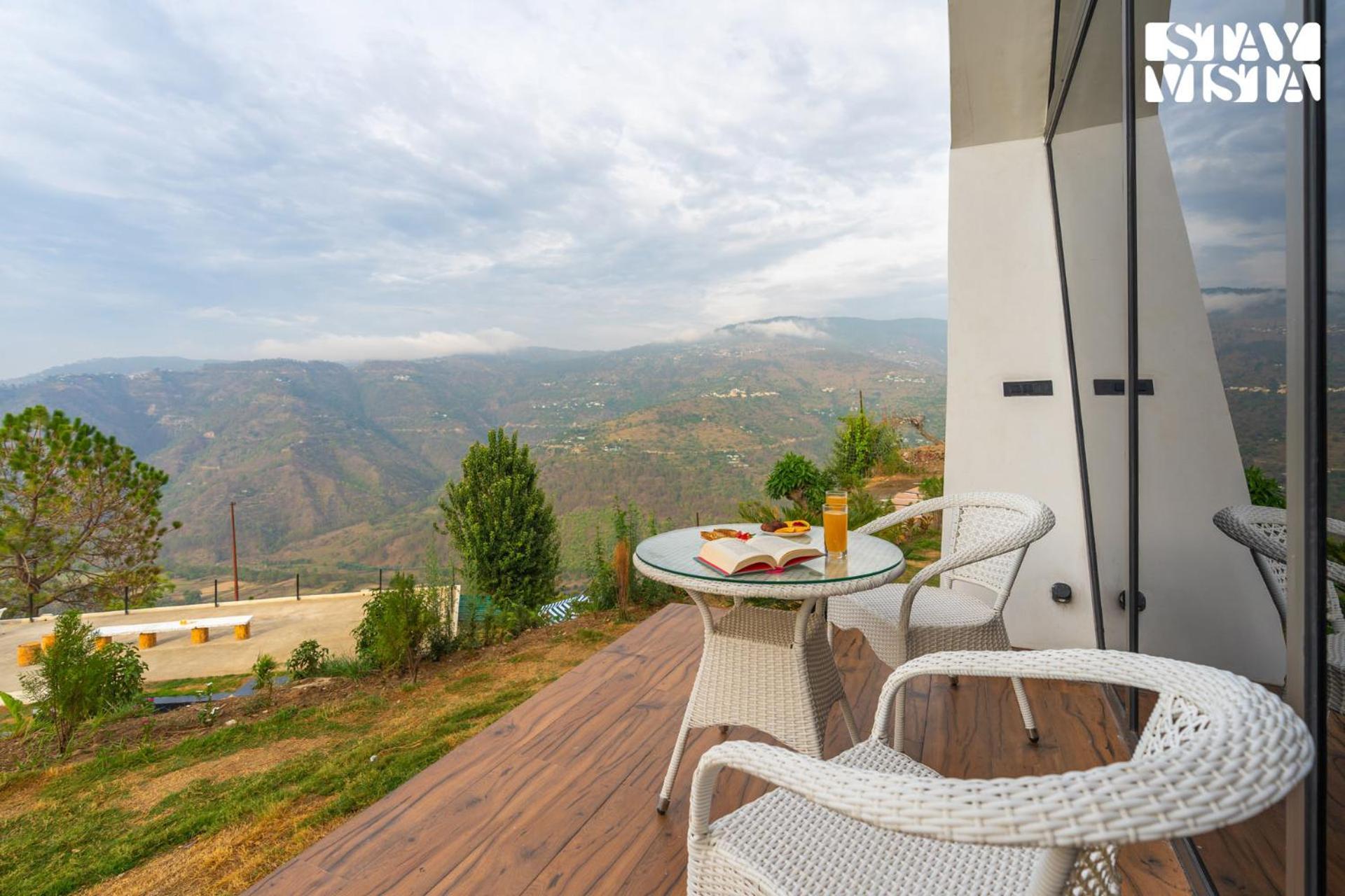 Stayvista At Luna Nova With Outdoor Pool - Ranikhet Exteriér fotografie